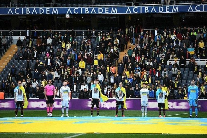 Daha 15 yaşında ama Manchester City onun için ölüp bitiyor! Ali Koç'a sürpriz teklif