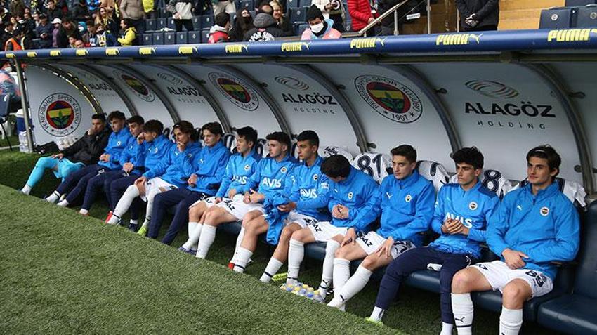 Daha 15 yaşında ama Manchester City onun için ölüp bitiyor! Ali Koç'a sürpriz teklif