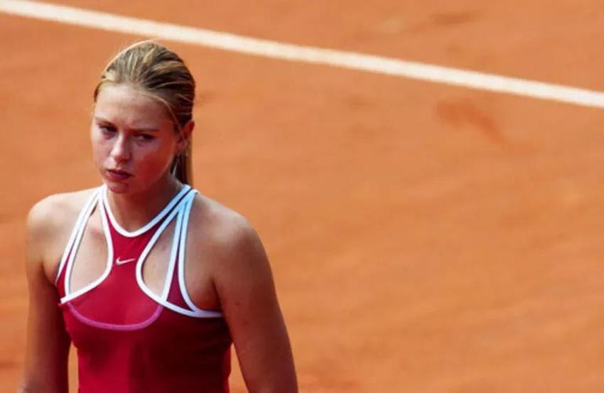 Tenis kortlarının efsanesi Maria Sharapova'dan hamilelik pozu! Sosyal medyadan duyurdu!
