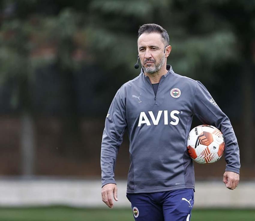 Fenerbahçe'den dev transfer hamlesi! Süper Lig’in yıldızlarını tek tek alacak... Müthiş liste ortaya çıktı: Tam 12 futbolcu...