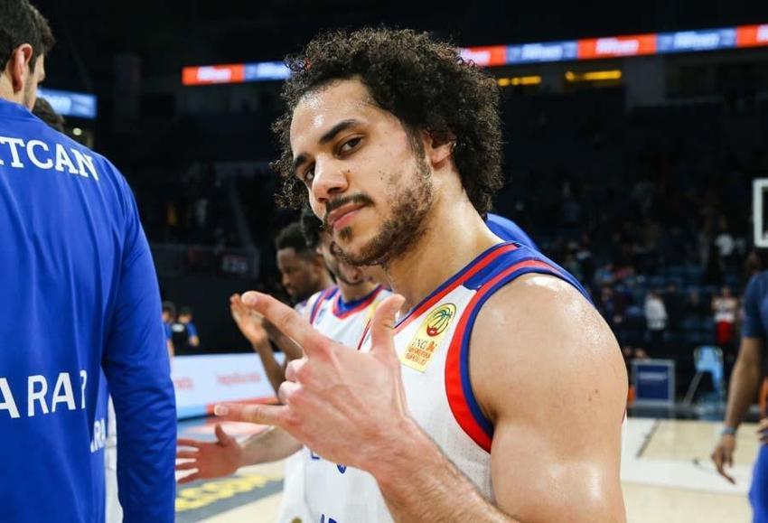 Fenerbahçe'den dengeleri değiştirecek transfer hamlesi! Anadolu Efes'in yıldızı Shane Larkin ile görüşme tarihi belli oldu...