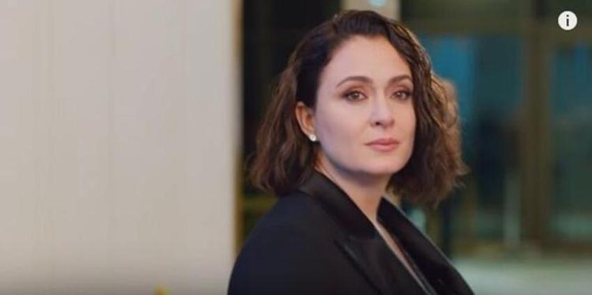 Ceyda Düvenci'den şaşırtan psikolog itirafı!