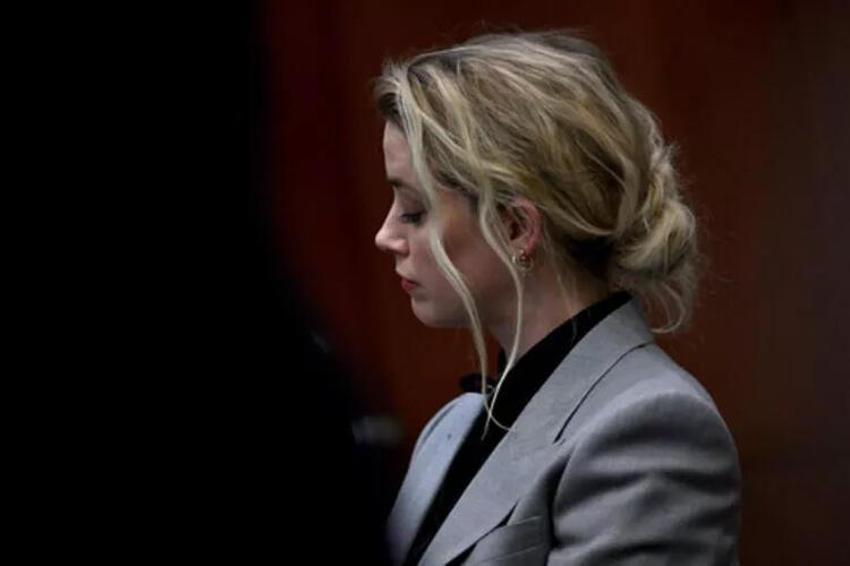 Johnny Depp ile Amber Heard arasında sular durulmuyor! Şiddet iddiası...