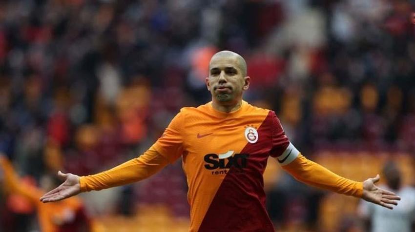 G.Saray'da 4 yılda 15 m.euro kazandı Başakşehir'e bedavaya imza atmak için yola çıktı