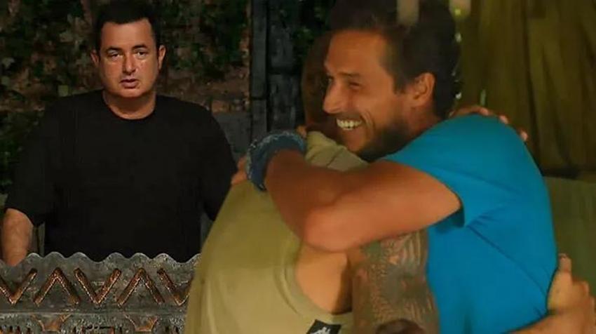 Survivor'da beklenen kararın ardından ilginç anlar! Herkesin önünde özür diledi!