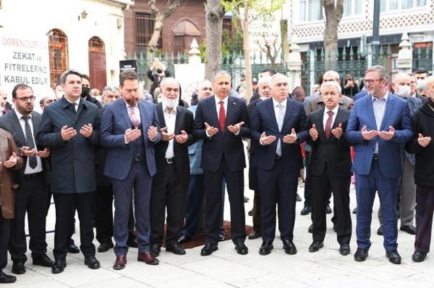Hırka-i Şerif 2 yıl aradan sonra ziyarete açıldı