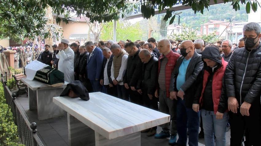 Ünlü iş insanının kızı Öykü Koçali son yolculuğuna uğurlandı