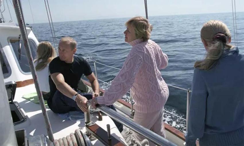 Rusya Devlet Başkanı Vladimir Putin'in 'sevgilisi' ortaya çıktı! Bomba iddia: Gizli çocukları var ve...