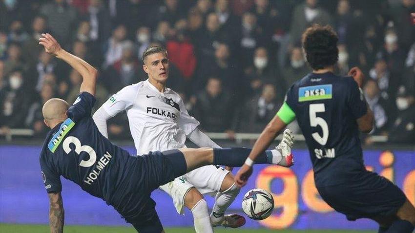 Terim onun için Florya'da malzemecilik bile yapar demişti! Tecrübeli oyuncuya güle güle