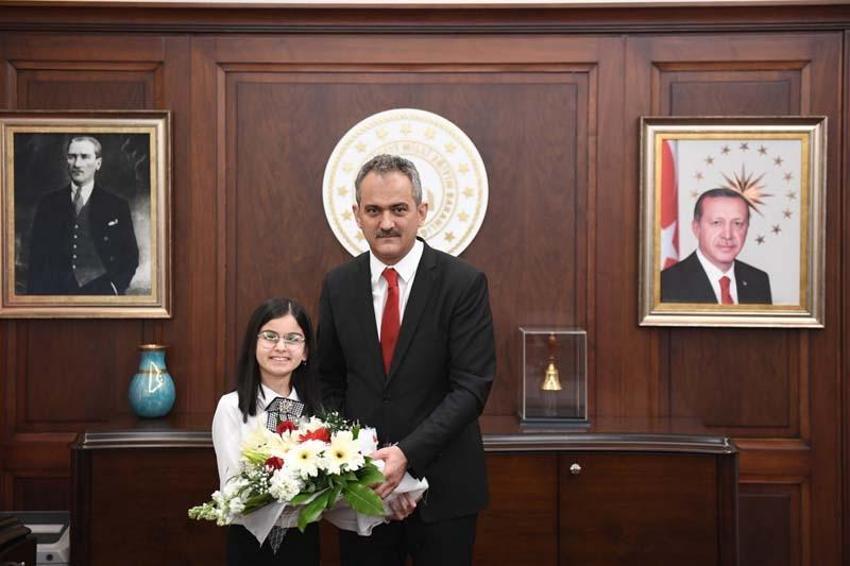 23 Nisan Ulusal Egemenlik ve Çocuk Bayramı tüm Türkiye’de coşkuyla kutlandı