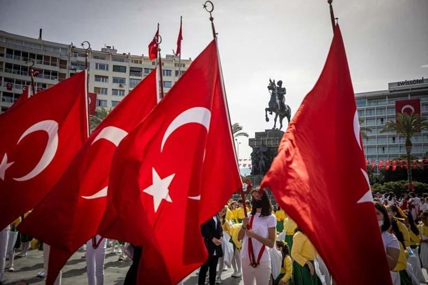 23 Nisan Ulusal Egemenlik ve Çocuk Bayramı tüm Türkiye’de coşkuyla kutlandı