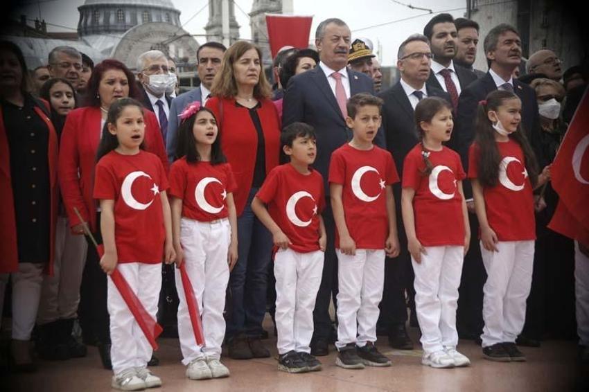 23 Nisan Ulusal Egemenlik ve Çocuk Bayramı tüm Türkiye’de coşkuyla kutlandı