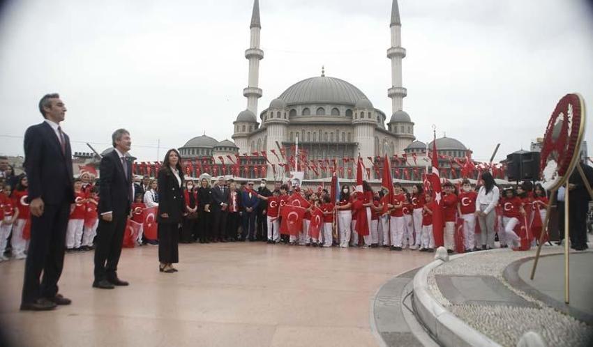 23 Nisan Ulusal Egemenlik ve Çocuk Bayramı tüm Türkiye’de coşkuyla kutlandı