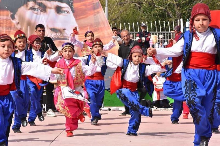 23 Nisan Ulusal Egemenlik ve Çocuk Bayramı tüm Türkiye’de coşkuyla kutlandı