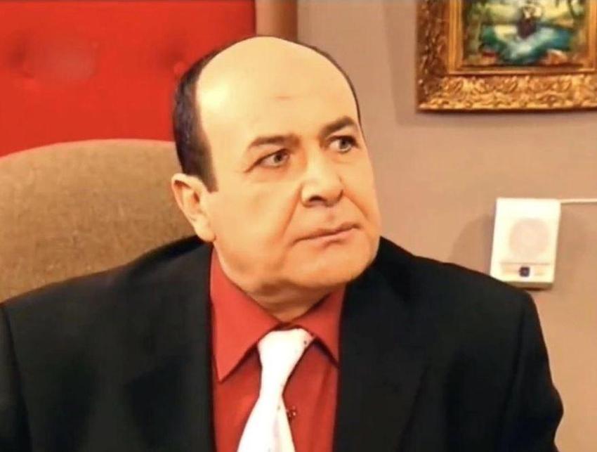 'Hayat Bilgisi'nin Amil Beyi Tarık Papuççuoğlu'ndan açıklama! 'Dört sezon çim adam gibi geçti'