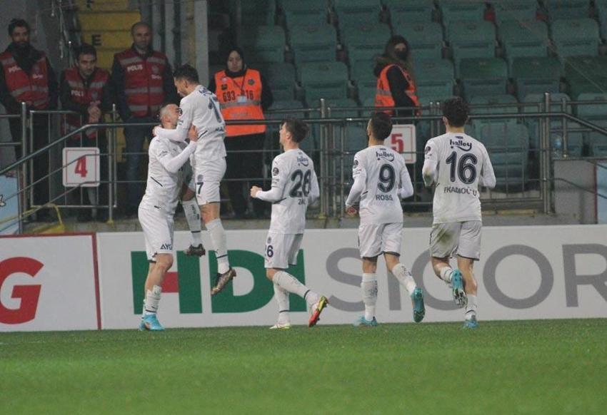 Transfer edilirken 'nereden çıktı bu' deniyordu! Mesut'un yarısı kadar almıyor ama kral oldu