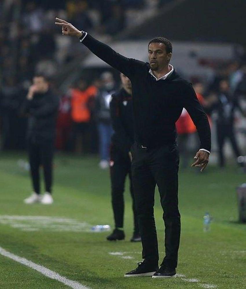 Efsane kaleci açıkladı! Sezon sonunda Beşiktaş'tan ayrılıp Premier Lig'e gidecek