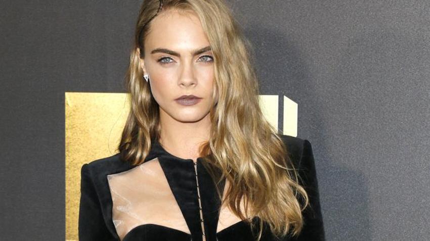 Cara Delevingne'den olay yaratan itiraf!