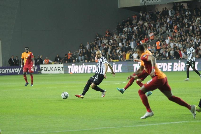 Altay-Galatasaray maçına damga vurdu! Ne yaptın sen Gomis, isyan ettiler! Torrent'ten bomba hamle, Kerem Aktürkoğlu ve Arda Turan...
