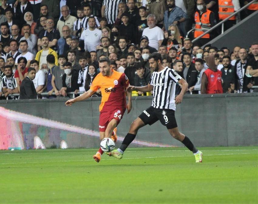 Altay-Galatasaray maçına damga vurdu! Ne yaptın sen Gomis, isyan ettiler! Torrent'ten bomba hamle, Kerem Aktürkoğlu ve Arda Turan...