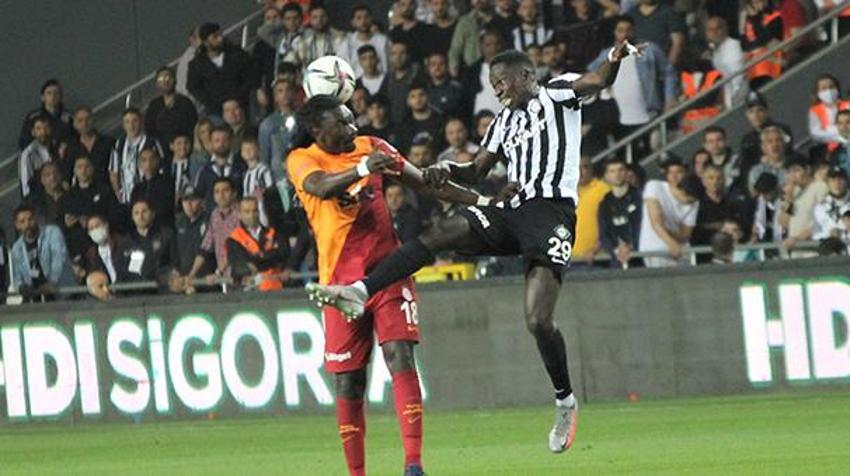 Altay-Galatasaray maçına damga vurdu! Ne yaptın sen Gomis, isyan ettiler! Torrent'ten bomba hamle, Kerem Aktürkoğlu ve Arda Turan...