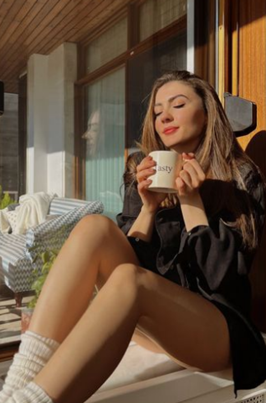 Dizisi final yaptı, Burcu Özberk soluğu Bali'de aldı!