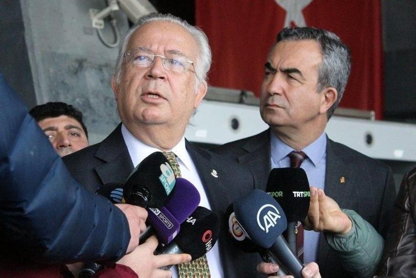 'Yemek daveti veriyor sonra hesabı misafirlere ödetiyor bu adamdan başkan olmaz'