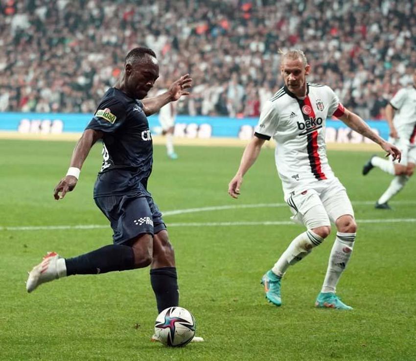 5 bin euro maaşla geldi Süper Lig'de ses getirdi! 10 maçta 11 gol 3 asist