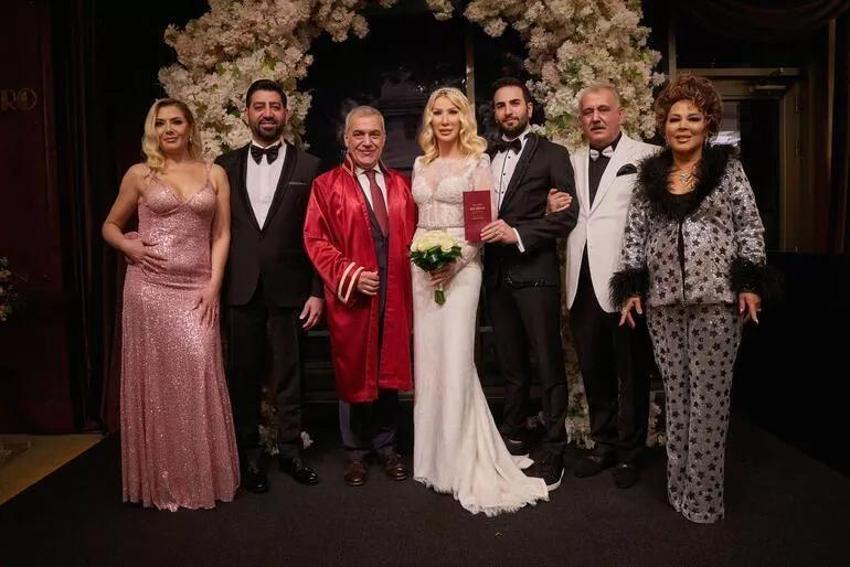 Seda Sayan'dan Çağlar Ökten ile yaş farkına takılanlara tepki: Küçük deyip durmasınlar!