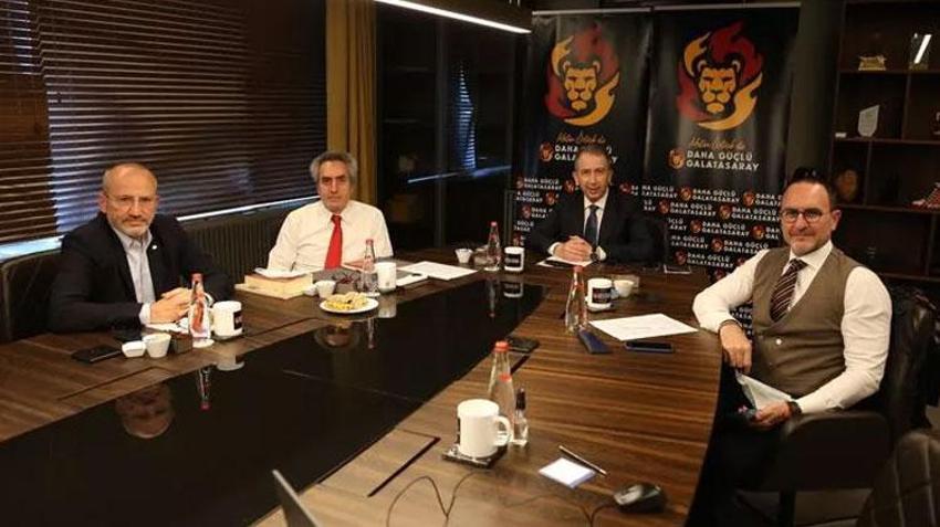 Galatasaray'dan iki bomba birden! Cenk Ergün ve Levent Nazifoğlu menacerlerle görüşmelere başladı...