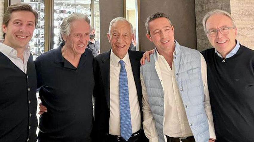 Fenerbahçe'de yeni teknik direktör konusunda son dakika gelişmesi! Jorge Jesus'un getireceği isimler belli oldu...