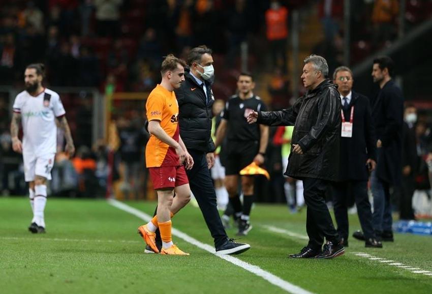 Kerem şampiyon teknik adama '4 yılımı çaldı' dedi G.Saray'da istifa depremi şok etti