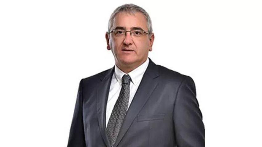 Kerem şampiyon teknik adama '4 yılımı çaldı' dedi G.Saray'da istifa depremi şok etti