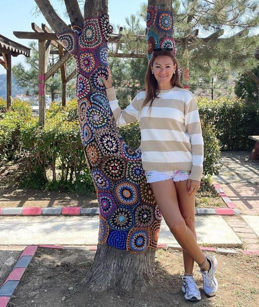 Pınar Altuğ'un fit görünümüne takipçileri sessiz kalmadı! Beğeni yağdı...
