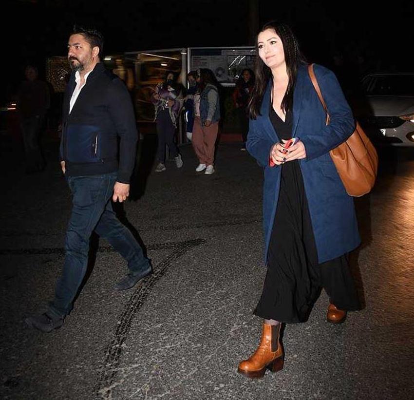 Deniz Çakır kameraları görünce panikle sevgilisinin elini bıraktı!