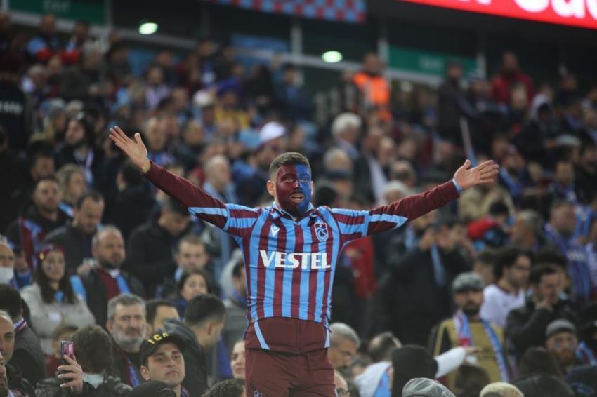 Süper Lig şampiyonu Trabzonspor! Tarihi fark, Abdullah Avcı'nın 15 yıllık kariyerinde bir ilk! 535 gün sonra...