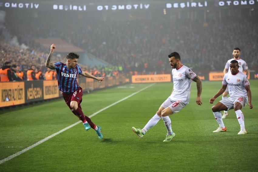 Süper Lig şampiyonu Trabzonspor! Tarihi fark, Abdullah Avcı'nın 15 yıllık kariyerinde bir ilk! 535 gün sonra...