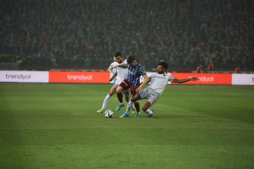 Süper Lig şampiyonu Trabzonspor! Tarihi fark, Abdullah Avcı'nın 15 yıllık kariyerinde bir ilk! 535 gün sonra...