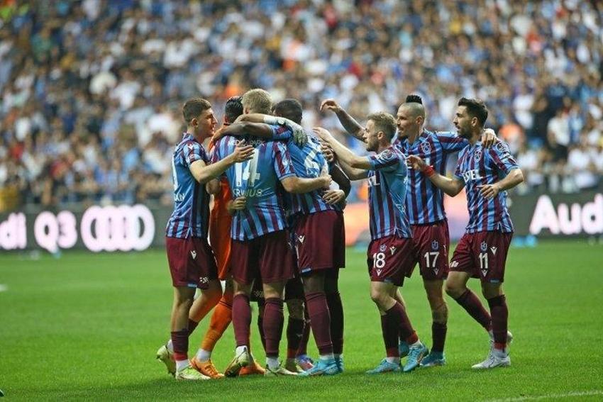 Trabzonspor'un şampiyonluğunda başrolü oynadılar! İşte zaferi getiren o yıldız futbolcular...