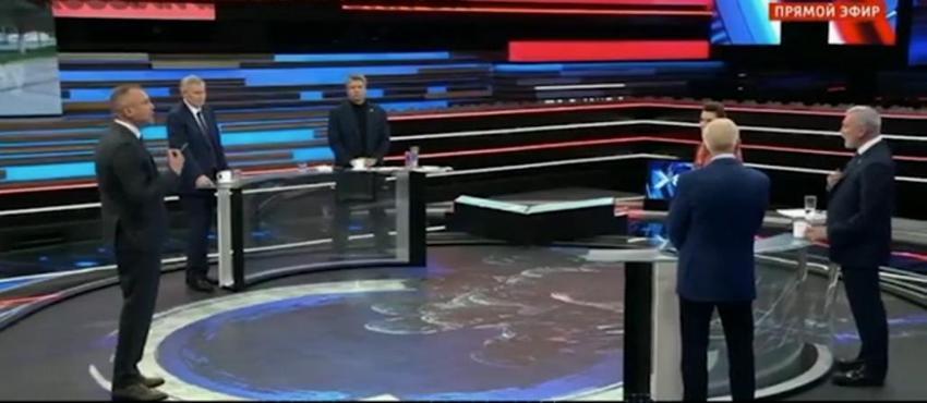 Ukrayna'nın Lviv kentine giden Angeline Jolie siren seslerini duyunca kaçtı!