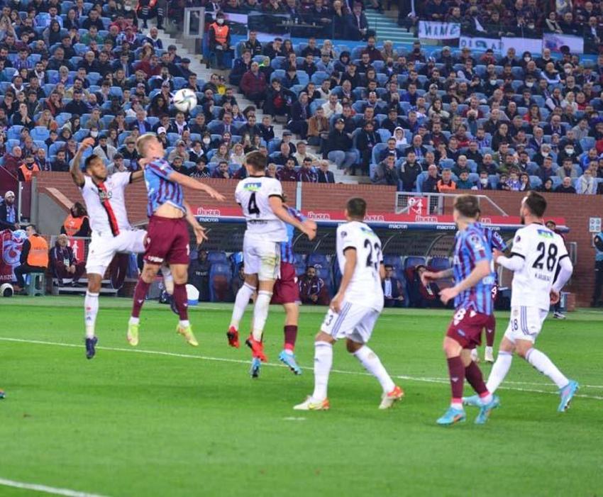 29 maçta 29 gol! Batshuayi ve Larin'in yerine 'Adam' gibi forvet geliyor