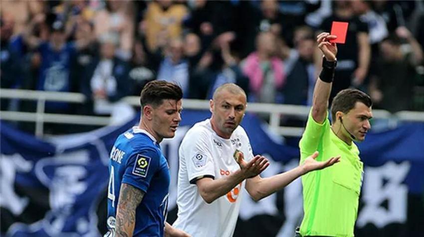 Ne Süper Lig ne ABD! Burak Yılmaz 'çocuklarımın eğitimi' dedi dev kulüple söz kesti!
