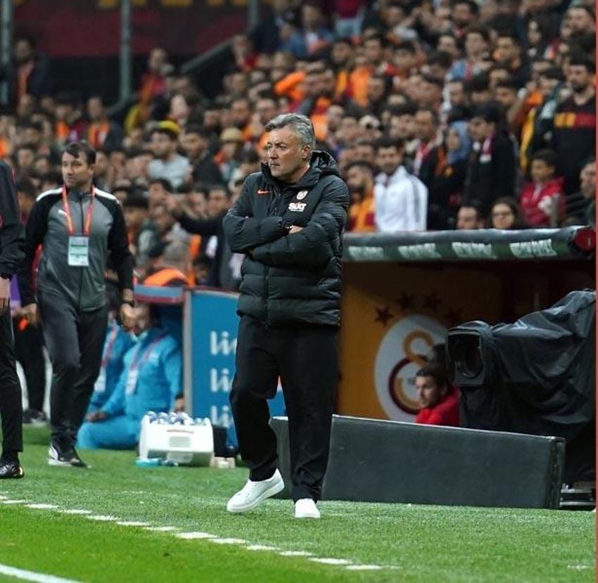 Torrent 'kulüpte bilgisayar bile yok' diyor Burak Elmas parayı Luis Campos'la Sensibile'ye basıyor