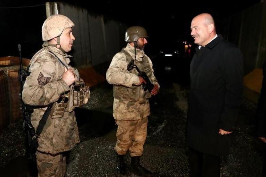 Bakan Soylu güvenlik güçleriyle bayramlaştı