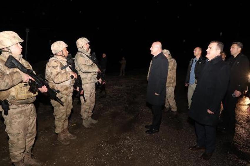 Bakan Soylu güvenlik güçleriyle bayramlaştı