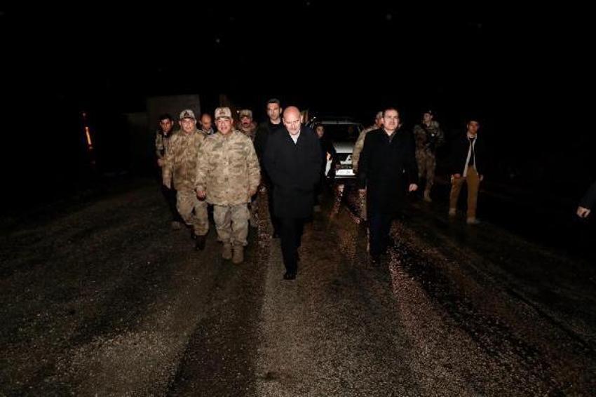 Bakan Soylu güvenlik güçleriyle bayramlaştı