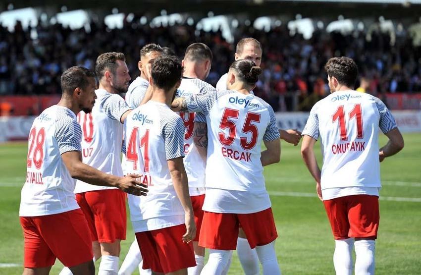 Ümraniyespor'la birlikte Süper Lig'de yeni dönem! 1966'dan bu yana bir ilk: İstanbulspor ve Eyüpspor...