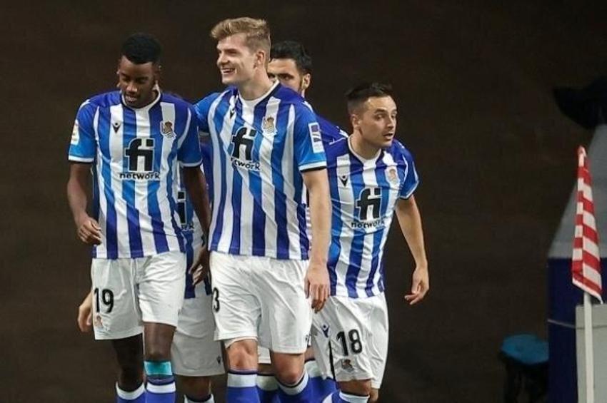 Konyaspor maçından sonra... Takımdan ayrılacak 4 futbolcuyu resmen açıkladı!