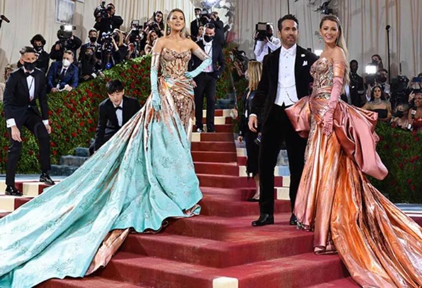 Kim Kardashian ve Blake Lively'den dikkat çeken kıyafetler! Met Gala 2022'ye damga vurdular!