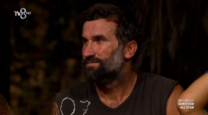 Survivor’da kim elendi, kim gitti? 3 Mayıs Survivor All Star elenen isim kim oldu? Ayşe mi, Barış mı, Sude mi, Evrim mi? Acun Ilıcalı açıkladı